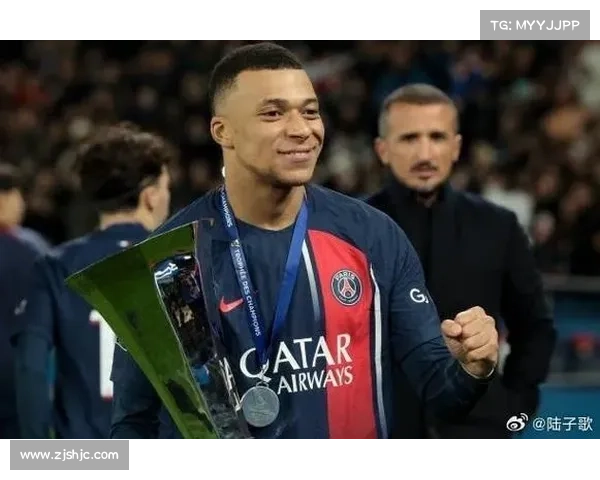 姆巴佩领衔巴黎赢得法国超级杯 展现战术灵活性与个人超凡表现