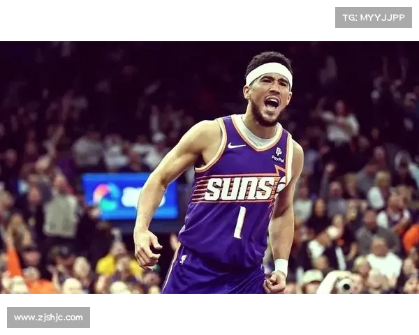 德文·布克凭借顽强斗志成为球迷心中的真正英雄